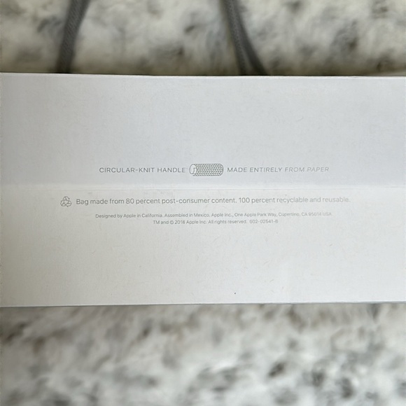 Apple Shopping Bag - Picture 9 of 9